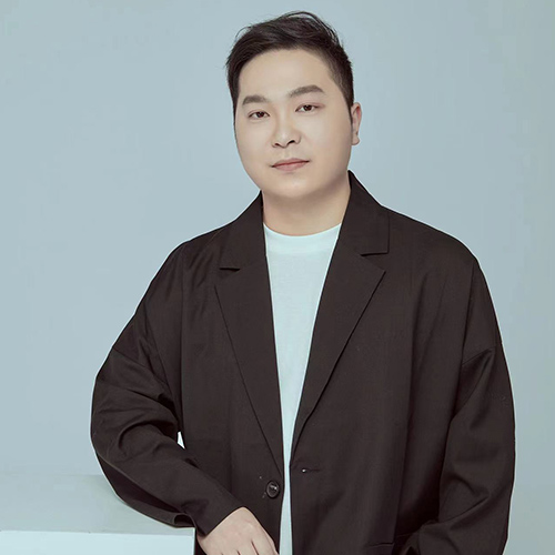 上海裝修設(shè)計師秦興宇